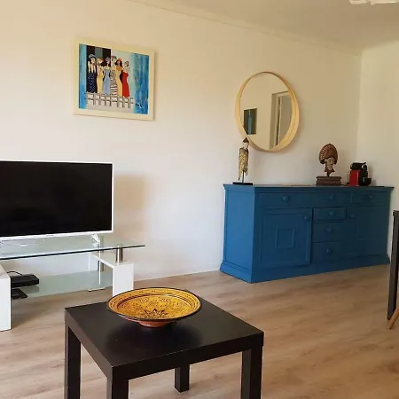 Le Floreal Apartment *